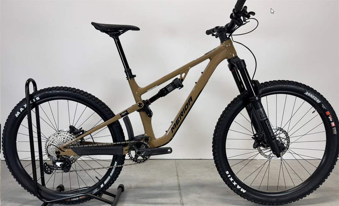 ONE-SIXTY 500 River Clay(Black/Cream) MID - BAZAR