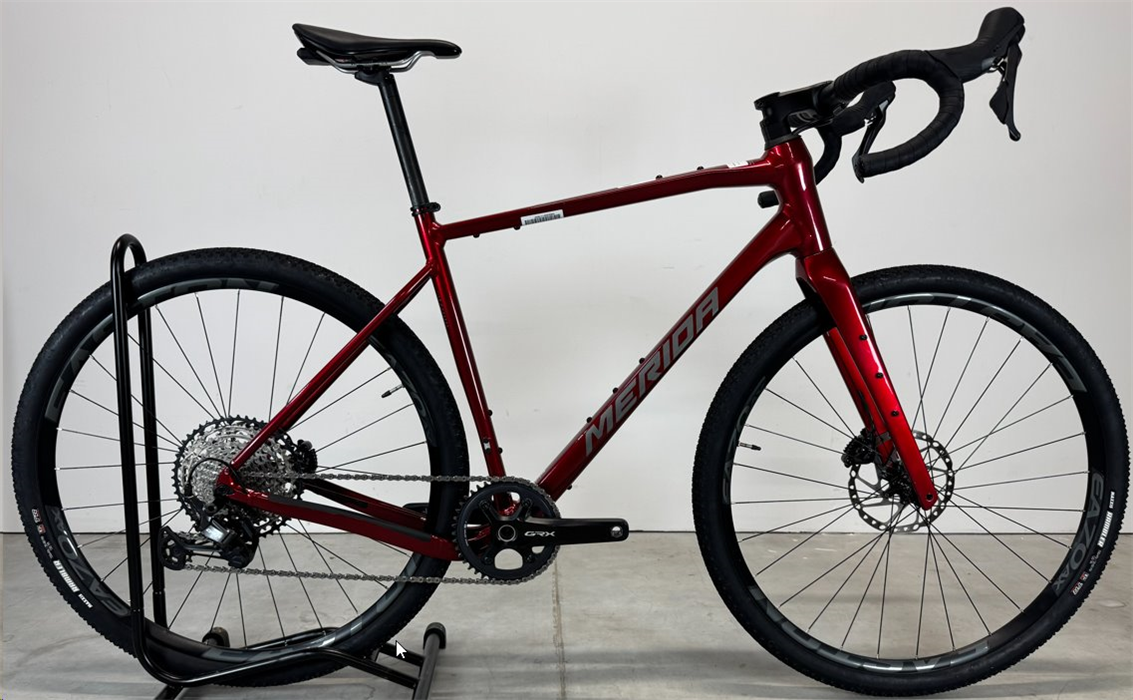 SILEX 700 Dark Strawberry(Grey/Red) M - BAZAR