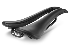 SMP - Sedlo EVO 140mm black